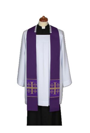 ESTOLA MORADA CON CRUZ DE JERUSALÉN